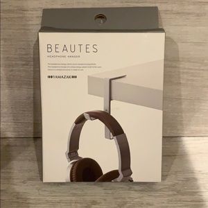 NEW Headphone Hanger
